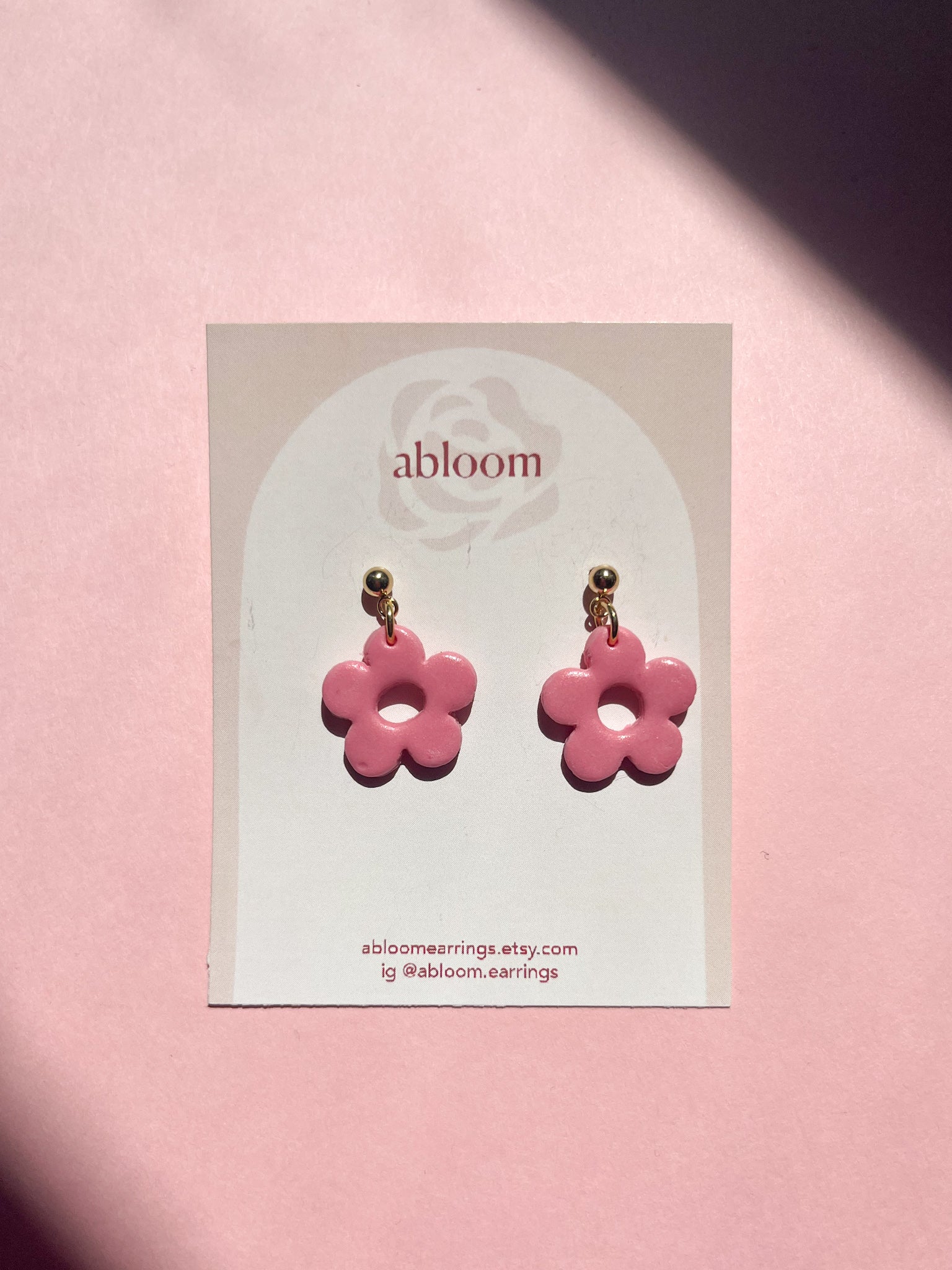 Pink Daisy Earrings (Oopsy Daisy Collection)